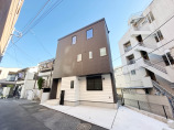  新築一戸建て