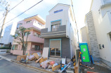 新築一戸建て