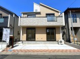 新築一戸建て