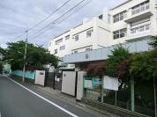 大田区立仲六郷小学校