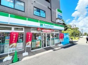 ファミリーマート 豊島園駅前店