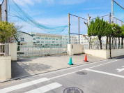 足立区立西新井中学校