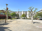 女塚なかよし公園