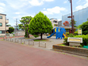 世田谷区立烏山中宿広場
