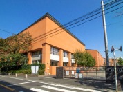 世田谷区立烏山中学校