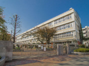 世田谷区立三宿中学校