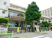 板橋区立新河岸小学校