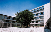 板橋区立板橋第三中学校