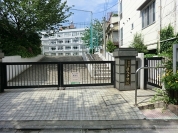 文京区立第八中学校