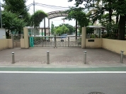 練馬区立関町北小学校