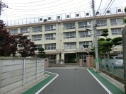 練馬区立谷原中学校