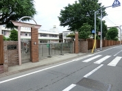 玉成幼稚園