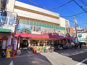 コモディイイダ滝野川店