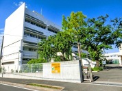 狛江市立狛江第二中学校