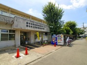 調布市立図書館染地分館