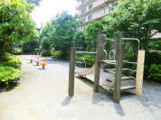 国領町3丁目公園