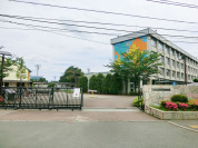 多摩市立多摩永山中学校