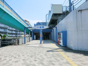 西武多摩湖線「八坂」駅