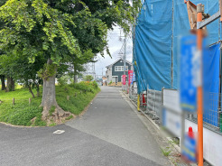 前面道路
