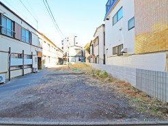 現況更地
