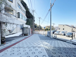 前面道路
