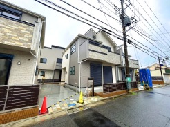 【前面道路：2月撮影】