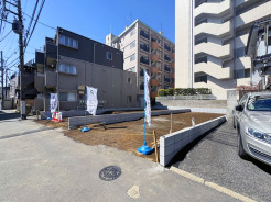 【外観】（3月撮影）
弊社限定！土日祝現地販売会実施中！
物件詳細や現地ご案内希望など、お気軽にお問い合わせください！
【フリーダイヤル：0120-76-1177】お待ちしております！