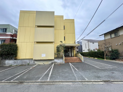 【現地】
（古家解体後、更地でのお引き渡しです。）