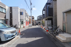 【前面道路】
