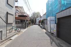 【前面道路】
