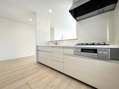 【Kitchen】（1号棟）
