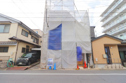 【外観：4月撮影】
