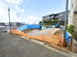 【外観】（4月中旬撮影）
