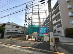【外観】（4月中旬撮影）
