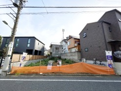 【外観】（4月中旬撮影）

