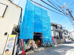 【外観】（4月撮影）
