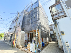 【外観】（4月撮影）

