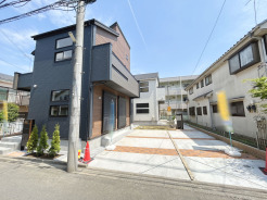 【外観】（4月撮影）
