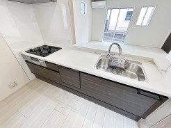 【Kitchen：2号棟】
