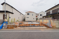 【外観：5月下旬撮影】