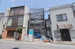 【外観　6月撮影】
