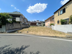 【外観：6月中旬撮影】
