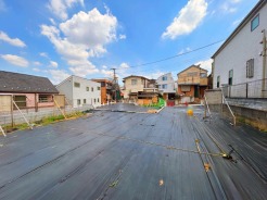 【外観：7月下旬撮影】
