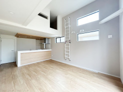 【LDK 16.4帖：2号棟】
