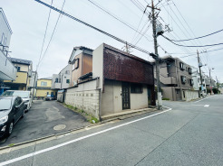 【外観：10月上旬撮影】
