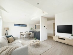 【LDK：2号棟】
本画像はCGで作成しており、実際に現地に家具は配置しておりません。また、価格に家具は含まれません。
