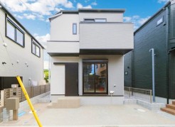 【外観：1号棟】
