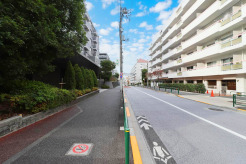 新宿区北新宿２丁目