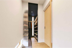 【内観イメージパース：Entrance】
※イメージ画像と実際の物件とは異なる場合がございます。
