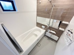【Bath Room：1号棟】
